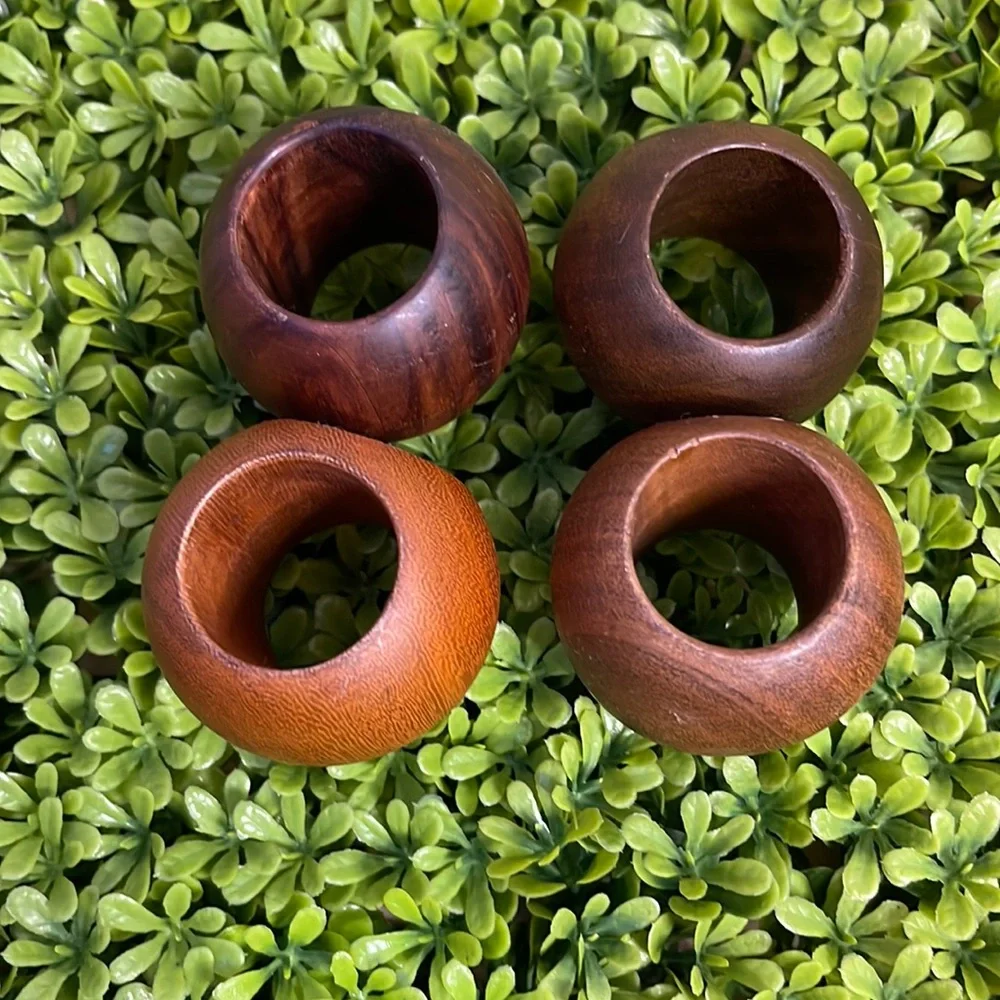 🔥 BEING DONATED Crate & Barrel Wooden Napkin Rings set of